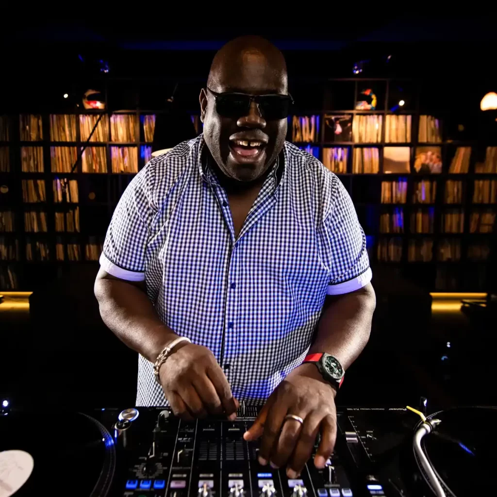 El Légacy de Carl Cox : Son Influence sur la Nouvelle Génération de DJs et Producteurs