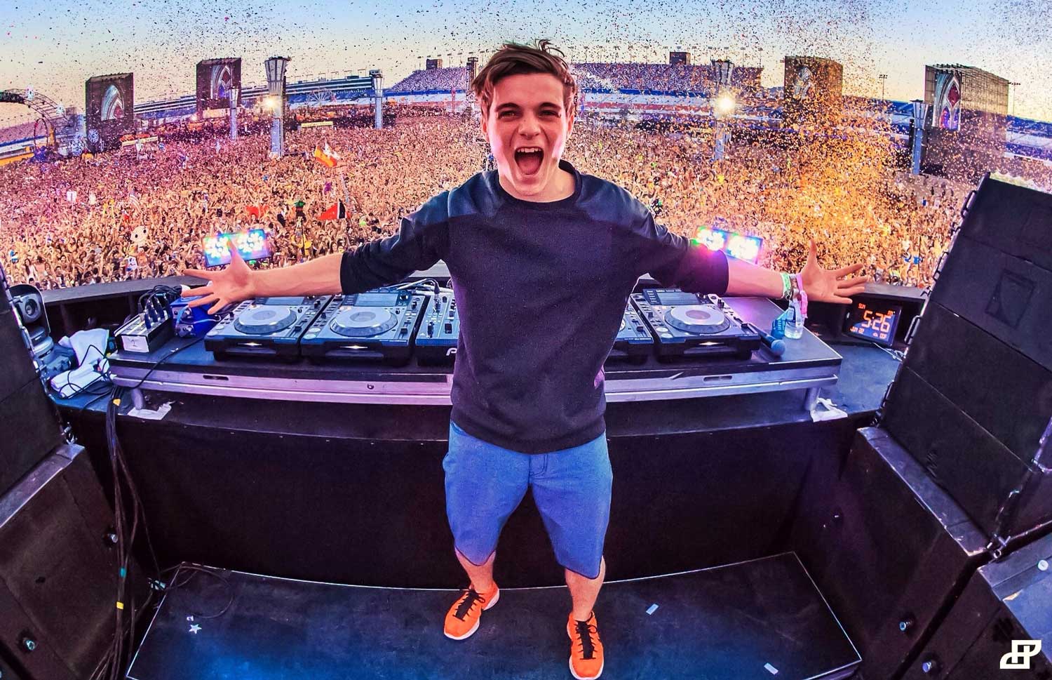 martin-garrix-live