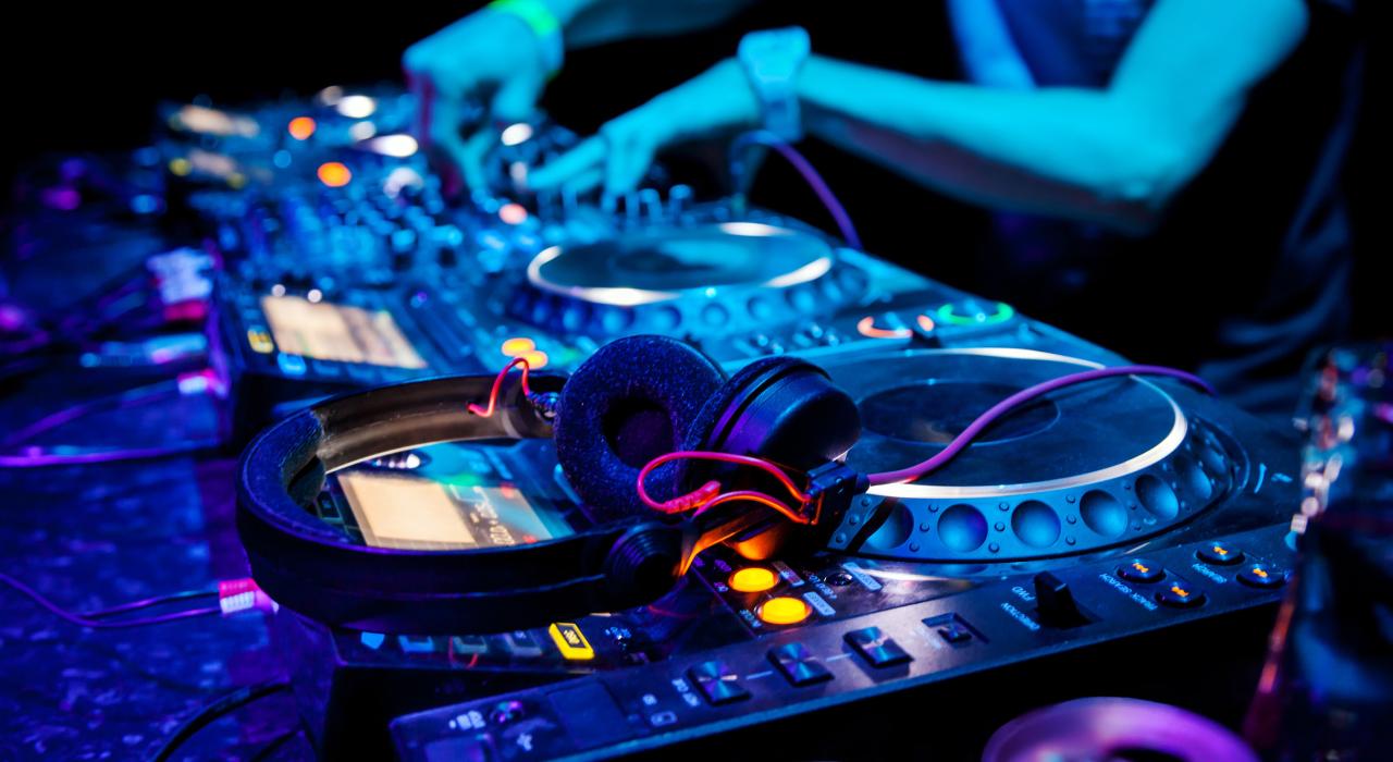 Techno dance